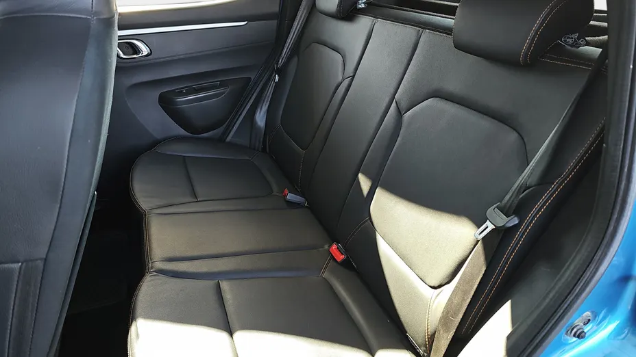 DACIA Spring Spring 27.4kWh Comfort Plus