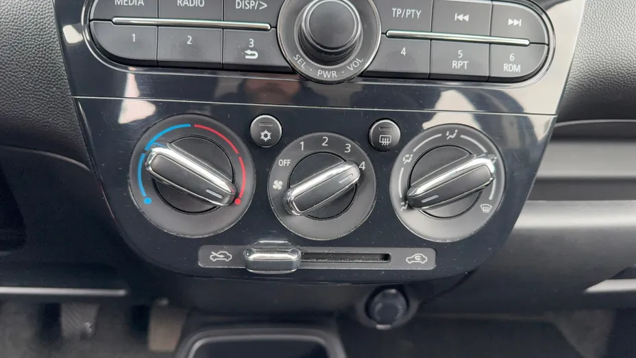 MITSUBISHI Space Star Space Star 1.2 Inform Plus