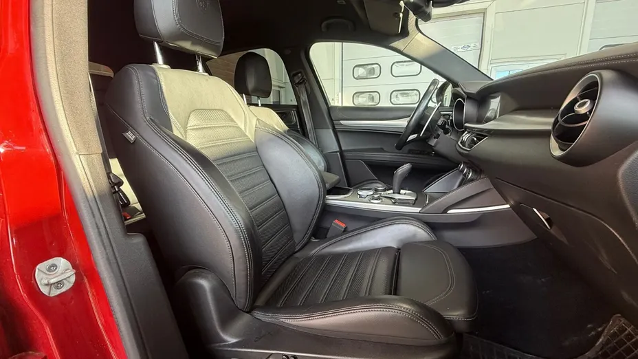 ALFA ROMEO Stelvio Stelvio 2.0 Turbo Veloce Q4 aut