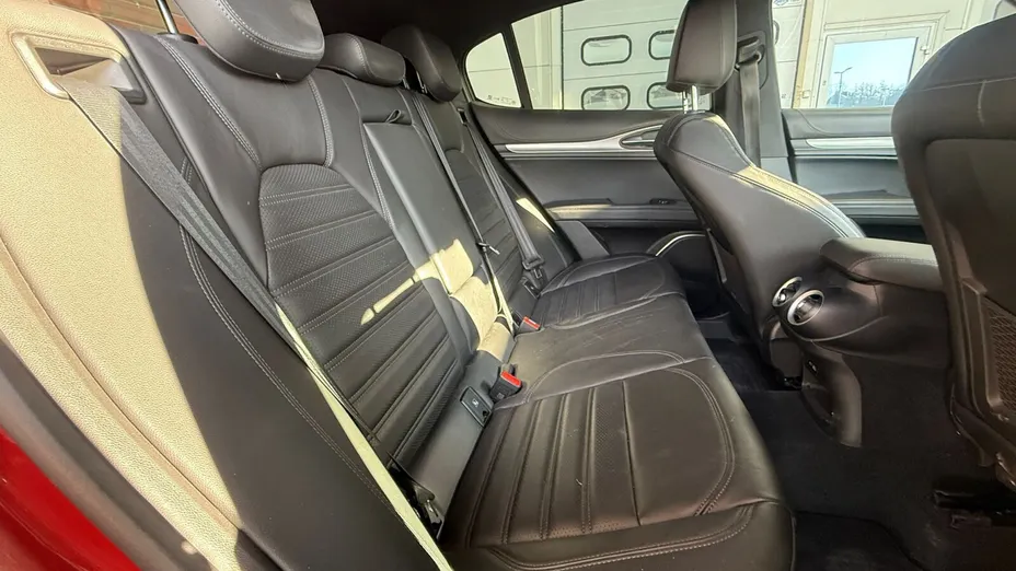 ALFA ROMEO Stelvio Stelvio 2.0 Turbo Veloce Q4 aut