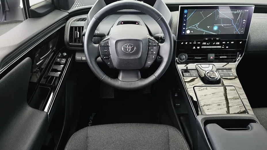 TOYOTA bZ4X bZ4X 71.4kWh Prestige