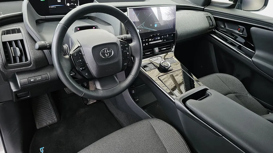 TOYOTA bZ4X bZ4X 71.4kWh Prestige