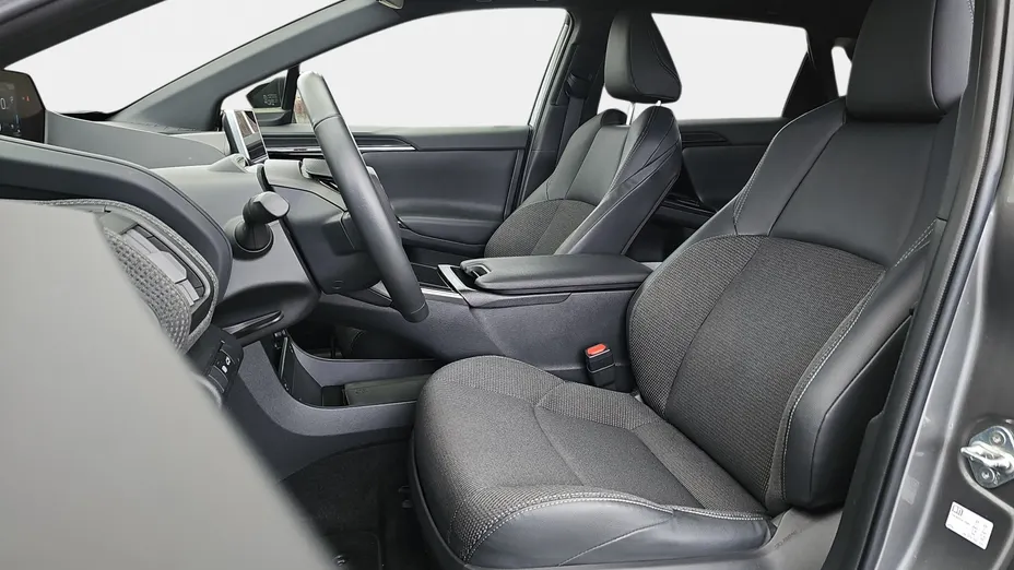 TOYOTA bZ4X bZ4X 71.4kWh Prestige