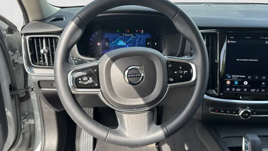 VOLVO V60 V60 B4 B Plus Dark aut
