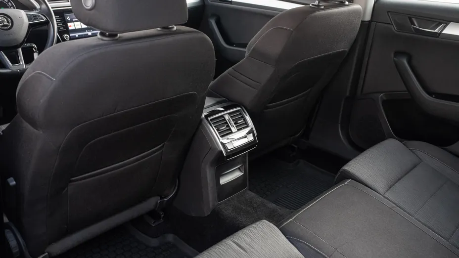 SKODA Superb Superb 2.0 TDI Ambition DSG7