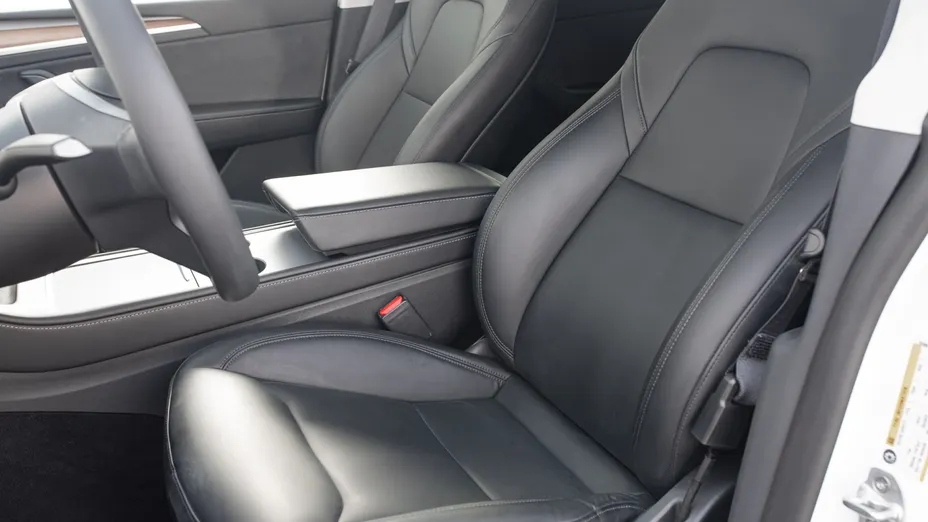 TESLA Model Y Y Long Range RWD