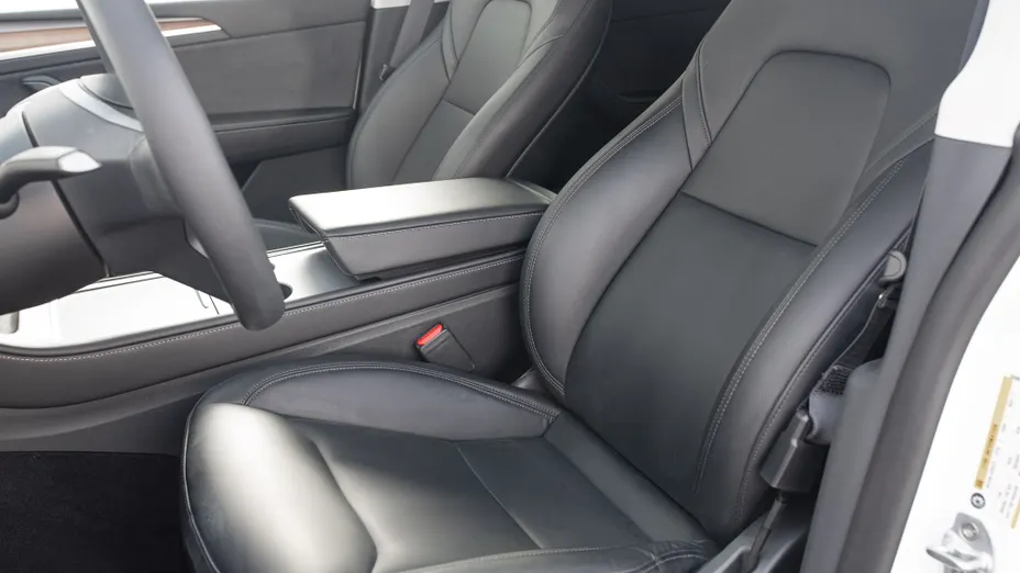 TESLA Model Y Y RWD