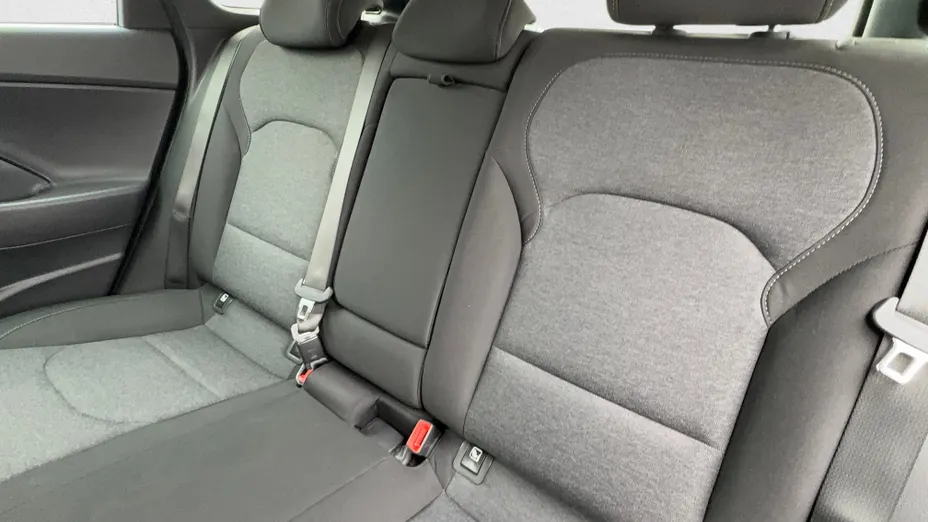 HYUNDAI i30 i30 1.5 T-GDI 48V Smart