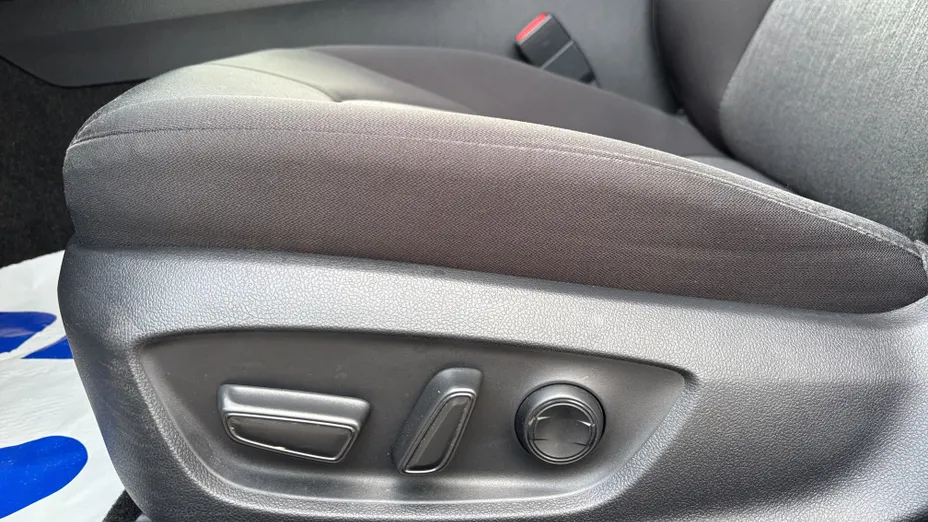 TOYOTA Camry Camry 2.5 Hybrid Comfort CVT