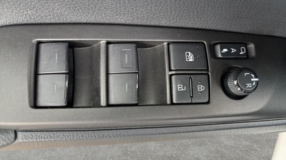 TOYOTA Camry Camry 2.5 Hybrid Comfort CVT