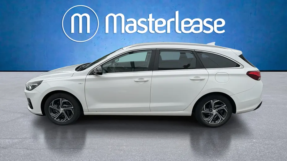 HYUNDAI i30 i30 1.5 T-GDI 48V Smart