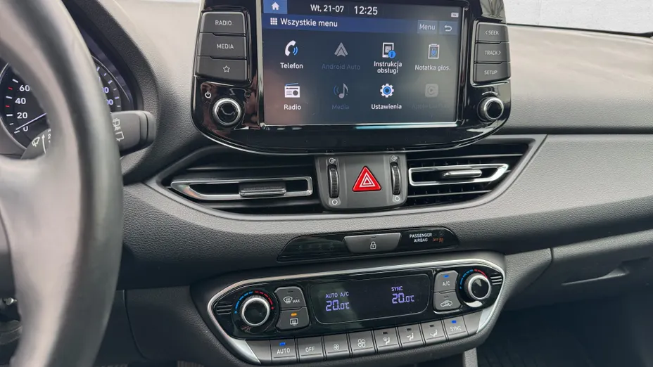 HYUNDAI i30 i30 1.5 T-GDI 48V Smart