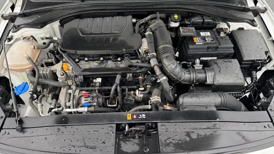 HYUNDAI i30 i30 1.5 T-GDI 48V Smart