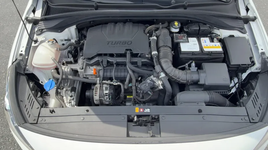 HYUNDAI i30 i30 1.0 T-GDI Smart