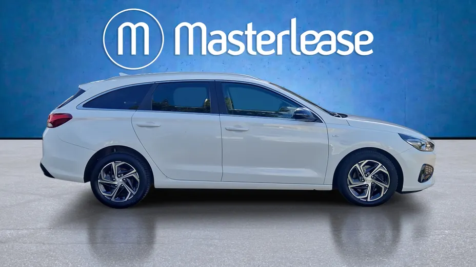 HYUNDAI i30 i30 1.5 T-GDI 48V Smart