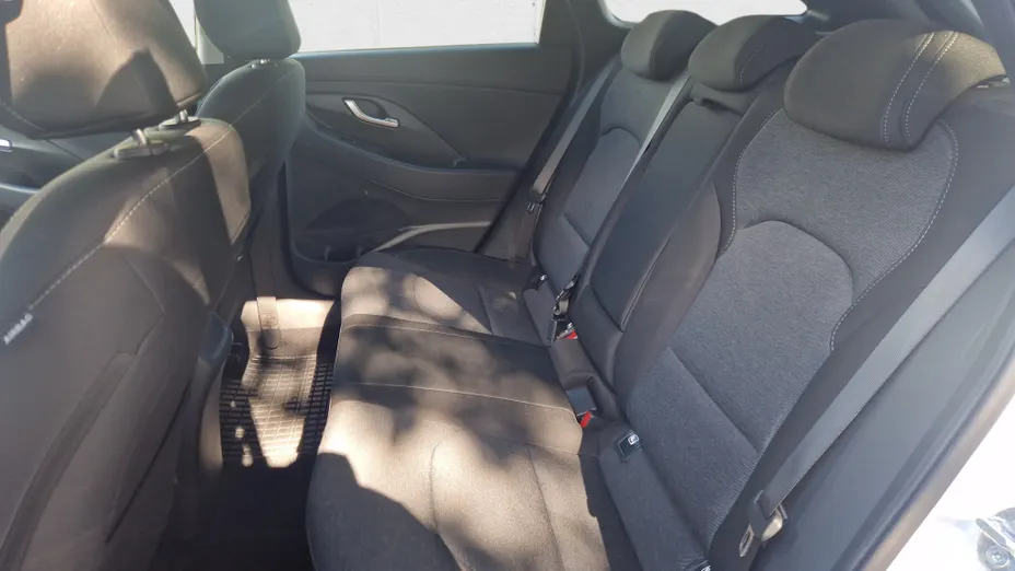 HYUNDAI i30 i30 1.5 T-GDI 48V Smart