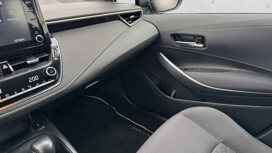 TOYOTA Corolla Corolla 2.0 Hybrid Comfort