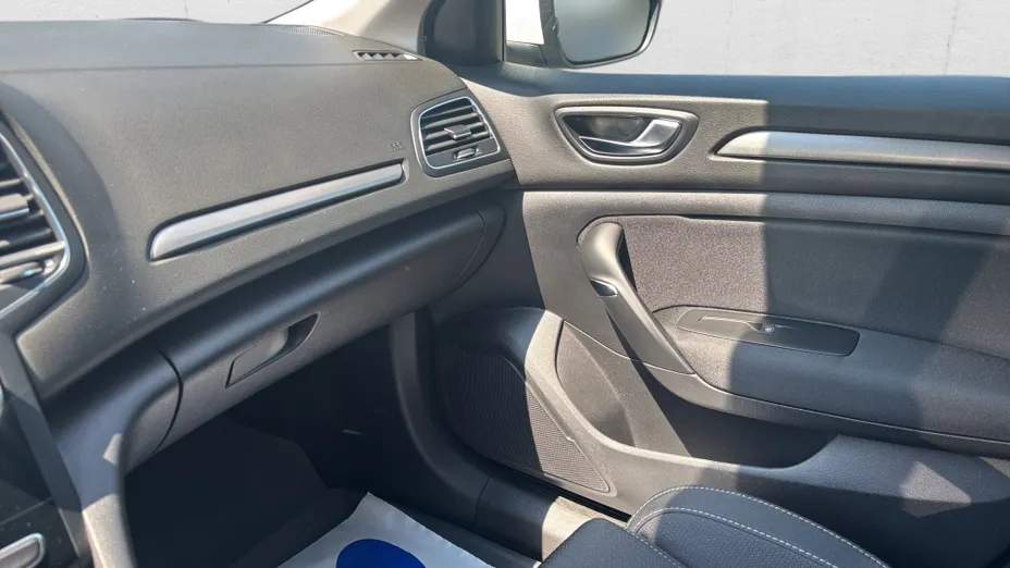 RENAULT Megane Megane 1.3 TCe FAP Zen