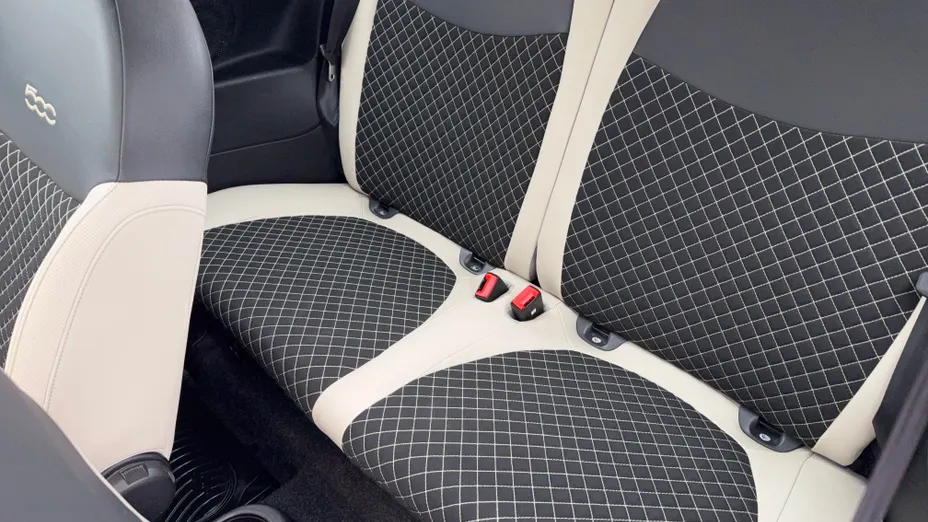 FIAT 500 500 1.0 Hybrid Dolcevita