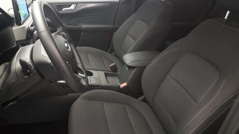 FORD Kuga Kuga 2.5 FHEV FWD Titanium