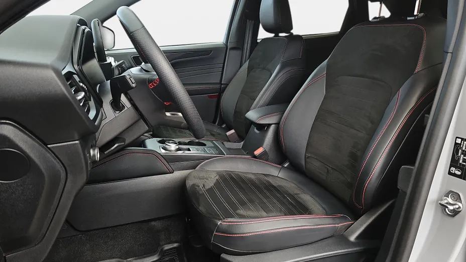 FORD Kuga Kuga 2.5 FHEV AWD Graphite Tech Edition e-CVT