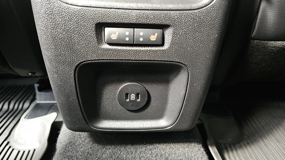 FORD Kuga Kuga 2.5 FHEV AWD Graphite Tech Edition e-CVT