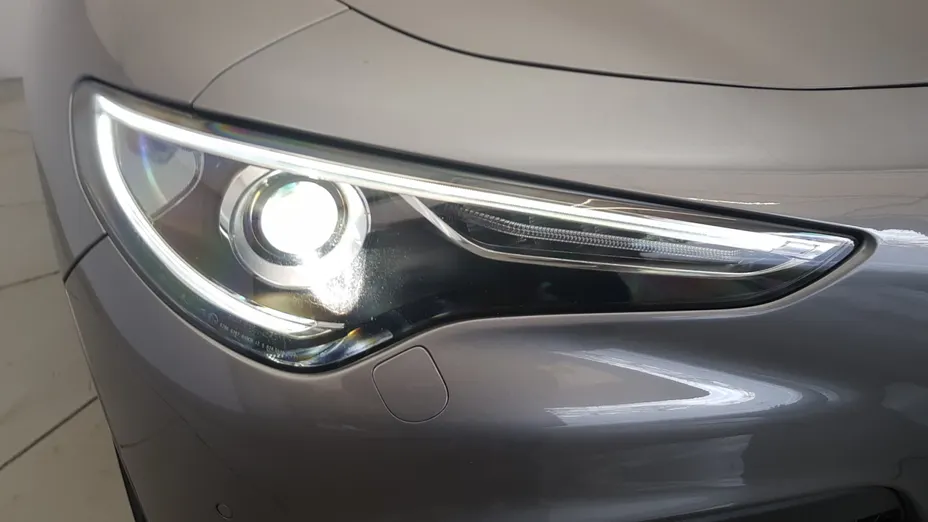 ALFA ROMEO Stelvio Stelvio 2.0 Turbo Veloce Q4 aut