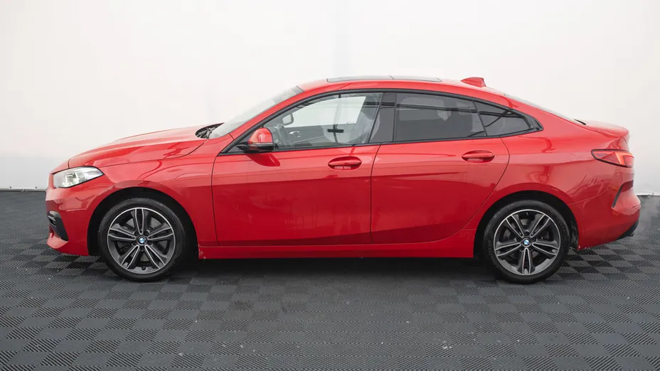 BMW Seria 2 220i xDrive Sport Line aut