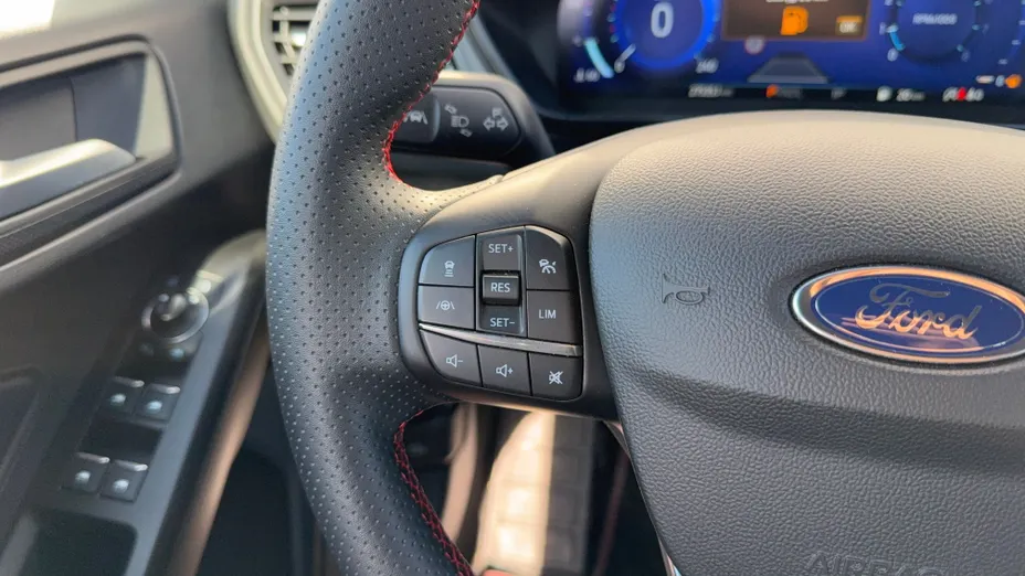 FORD Focus Focus 1.0 EcoBoost mHEV ST-Line X aut