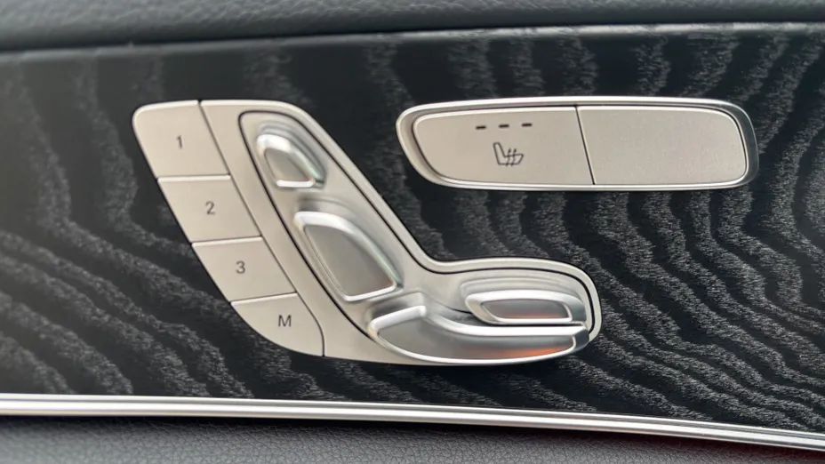 MERCEDES-BENZ E Klasa E 220 d 4-Matic AMG