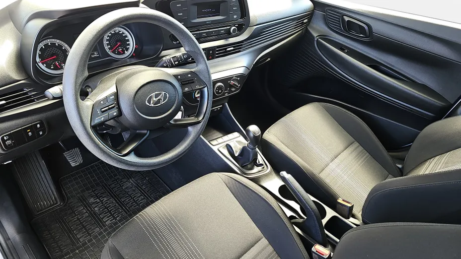 HYUNDAI i20 i20 1.2 Pure