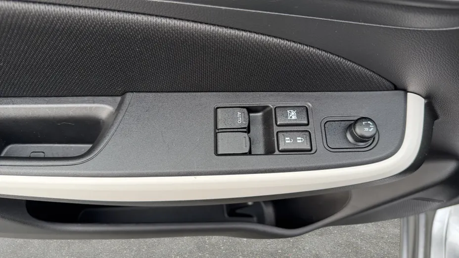 SUZUKI Swift Swift 1.2 Dualjet SHVS Premium