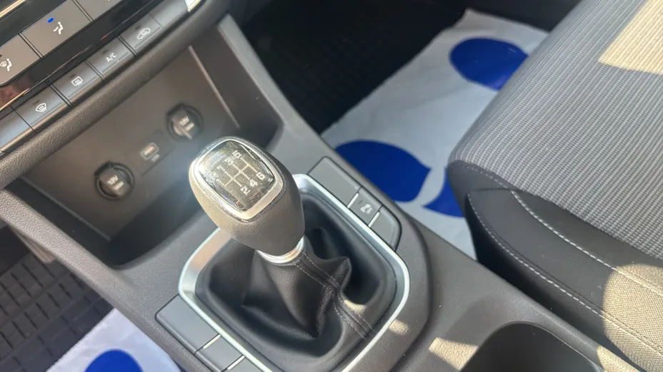 HYUNDAI i30 i30 1.0 T-GDI Modern
