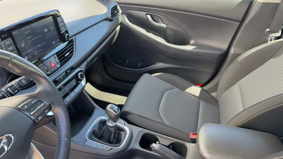 HYUNDAI i30 i30 1.0 T-GDI Modern