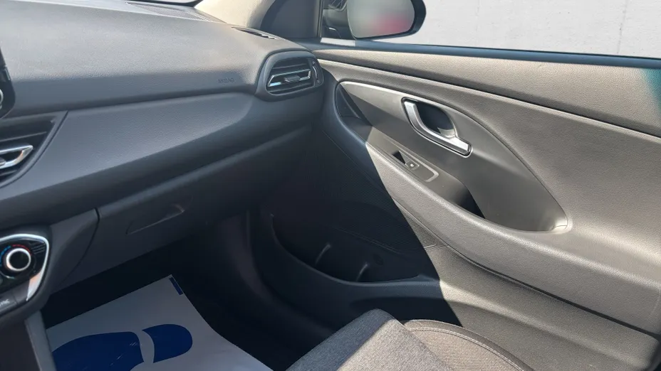 HYUNDAI i30 i30 1.0 T-GDI Smart