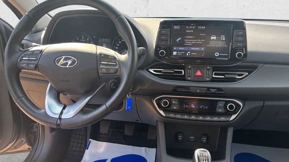 HYUNDAI i30 i30 1.0 T-GDI Smart