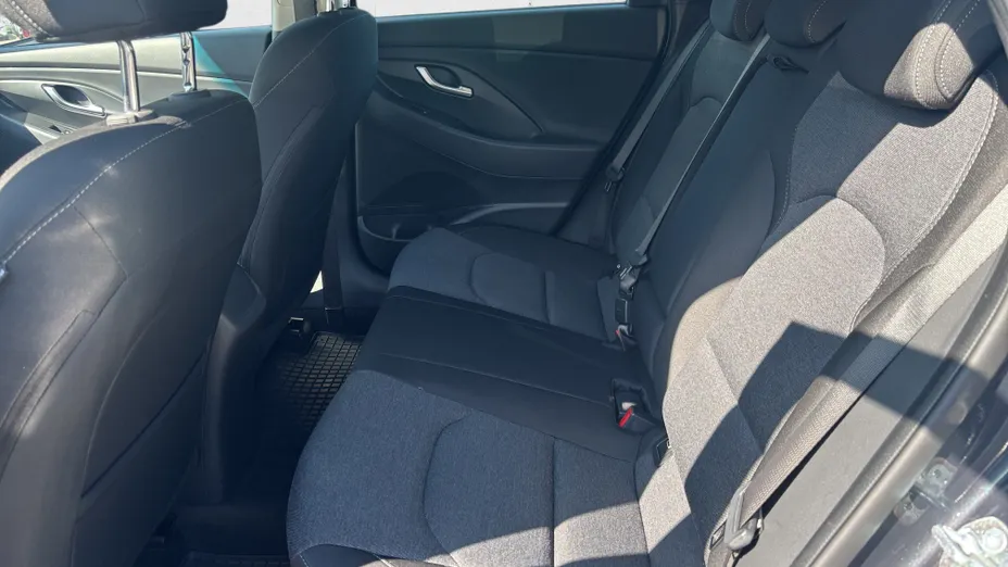 HYUNDAI i30 i30 1.0 T-GDI Smart
