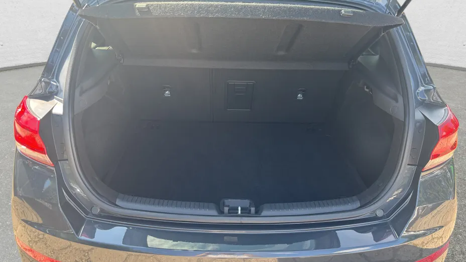 HYUNDAI i30 i30 1.0 T-GDI Smart