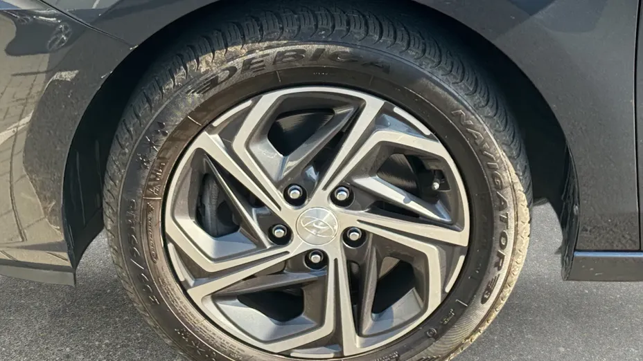HYUNDAI i30 i30 1.0 T-GDI Smart