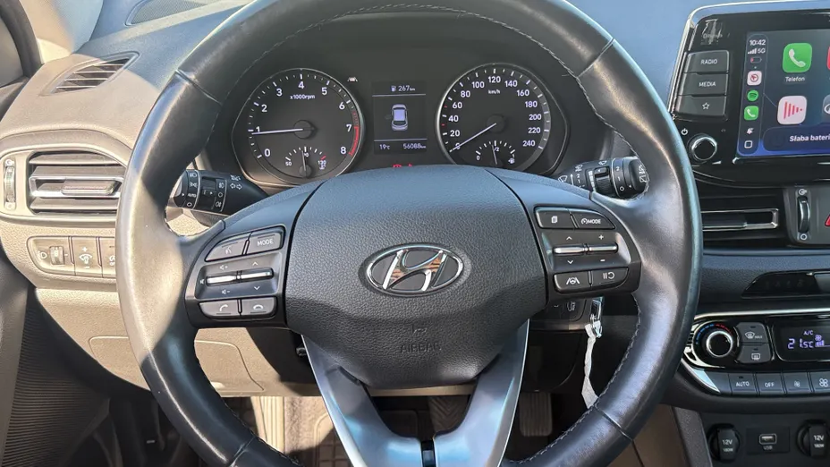 HYUNDAI i30 i30 1.0 T-GDI Smart