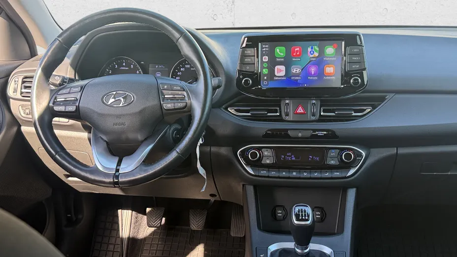 HYUNDAI i30 i30 1.0 T-GDI Smart