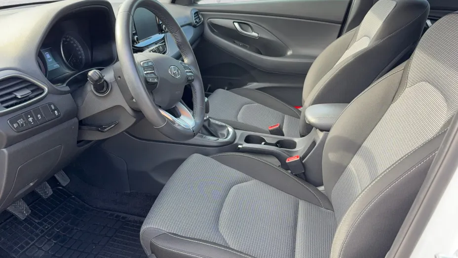 HYUNDAI i30 i30 1.0 T-GDI Modern