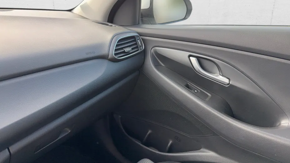 HYUNDAI i30 i30 1.0 T-GDI Modern
