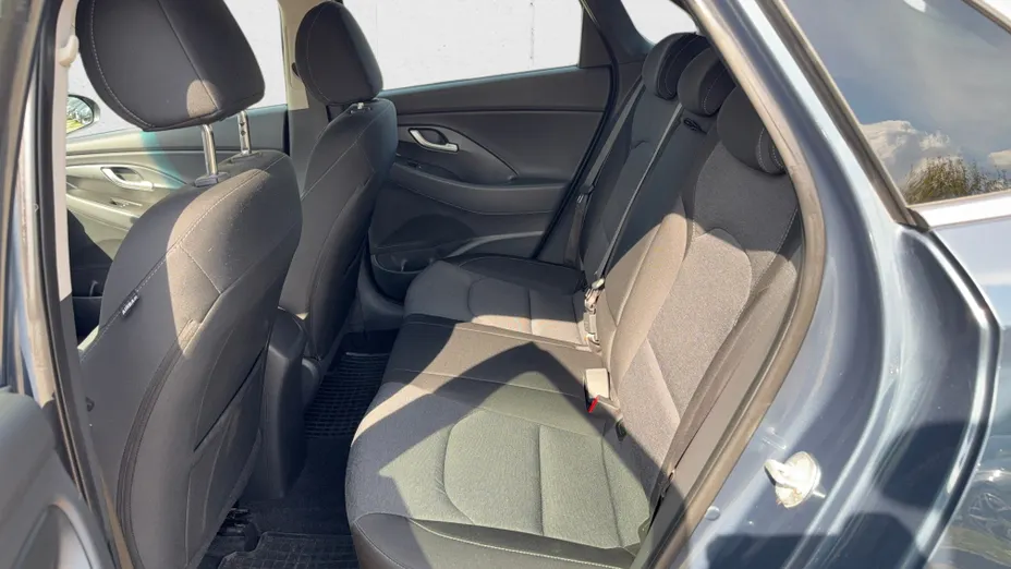HYUNDAI i30 i30 1.0 T-GDI Smart