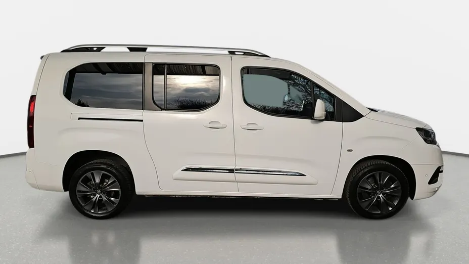 TOYOTA Proace City Verso Proace City Verso Long 1.2 D-4T Family Aut.