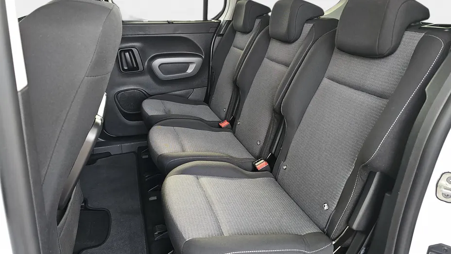 TOYOTA Proace City Verso Proace City Verso Long 1.2 D-4T Family Aut.
