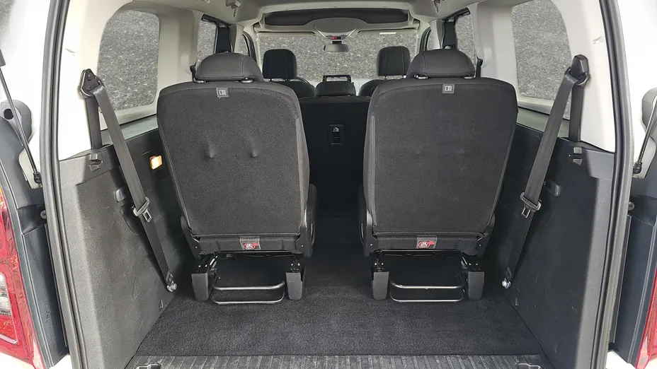 TOYOTA Proace City Verso Proace City Verso Long 1.2 D-4T Family Aut.