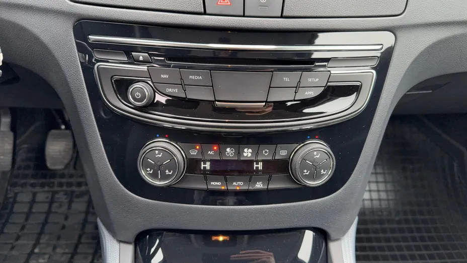 PEUGEOT 508 508 1.6 e-THP Active S&S