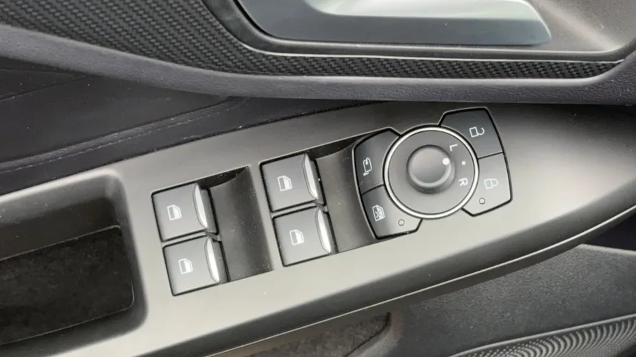 FORD Focus Focus 1.0 EcoBoost mHEV ST-Line X aut