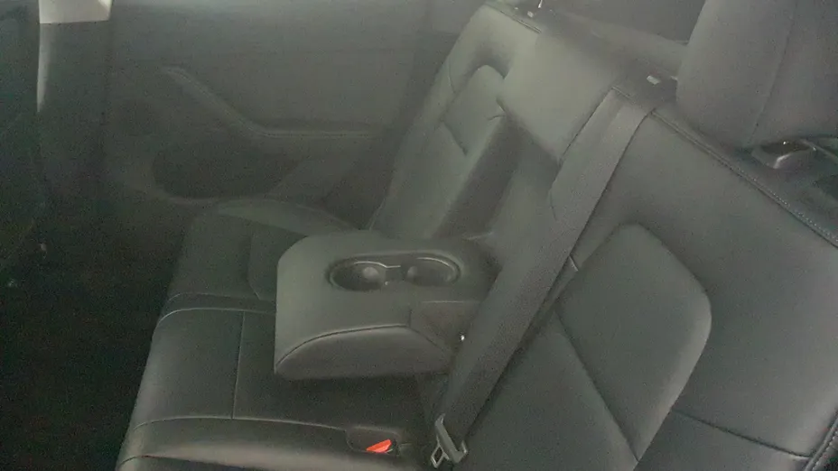 TESLA Model Y Y Long Range RWD